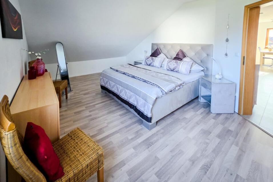 Premium Ferienwohnung Michelau Michelau in Oberfranken エクステリア 写真
